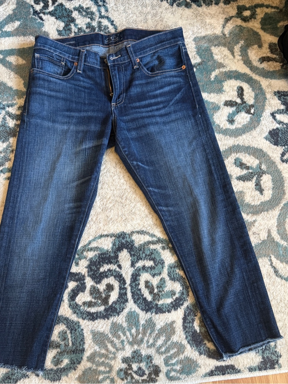 Lucky Brand Mid-Rise Cropped Straight Jeans in Dark Blue Wash - Picture 4 of 8